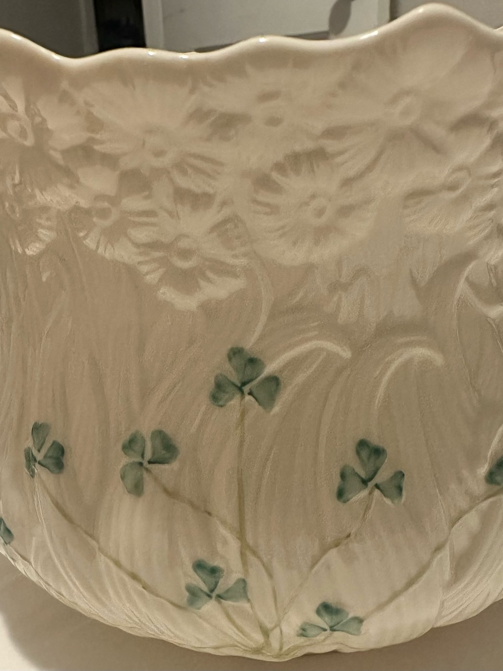 Vintage Belleek Ireland Millennium 2000 Shamrock Daisy Planter Bowl Parian China